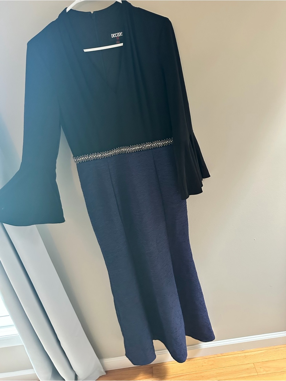 Decode Black & Navy Long Sleeve Dress with Waist Embellishment size 6